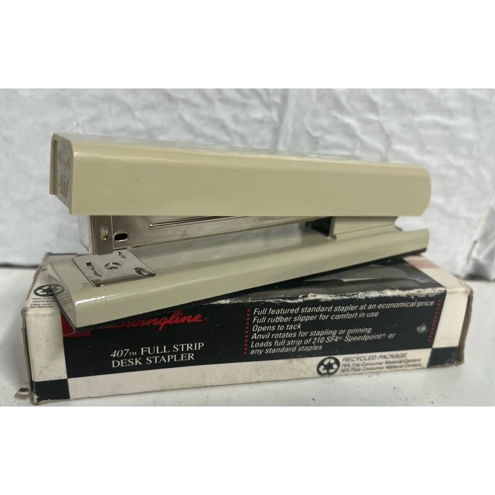 Vintage Swingline Desk Stapler, Tan 407